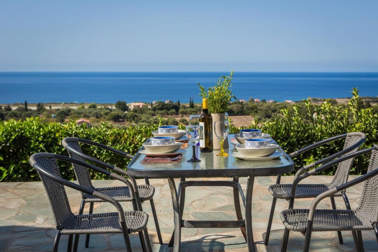 Villa Elaia Svoronata Luaran gambar